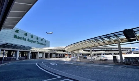 日本東京發(fā)布大雪警報！機(jī)場崩潰、航班大亂！